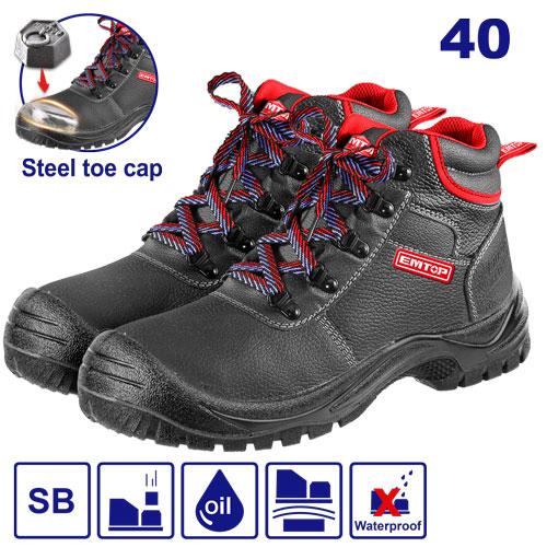 Safety boots